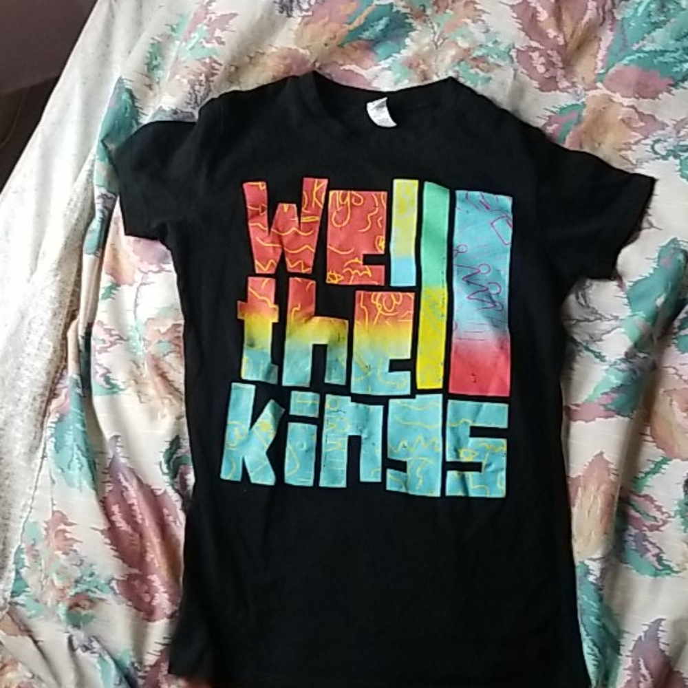 Black t shirt Size S